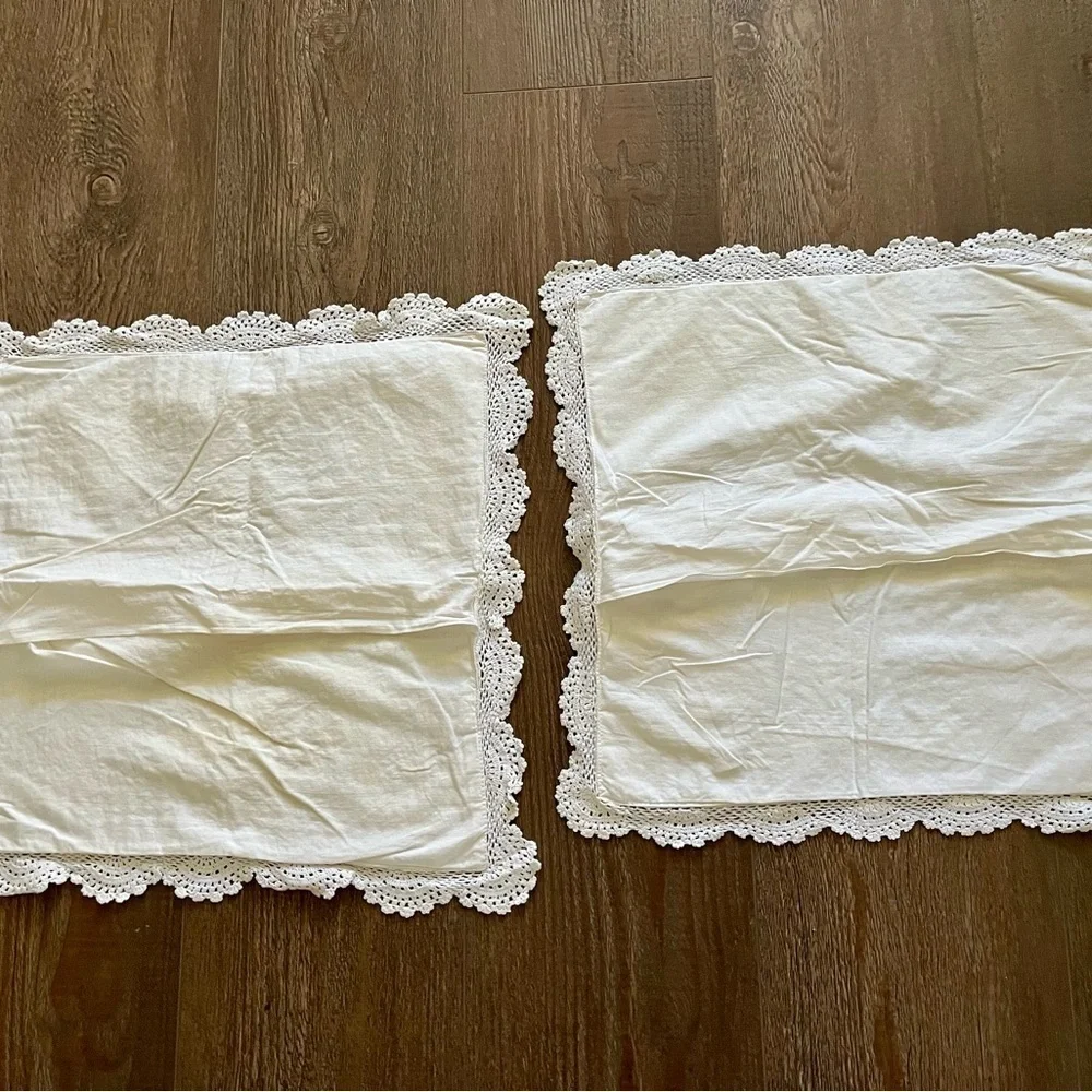 Crochet Lace Throw Pillows 17/18 Inches